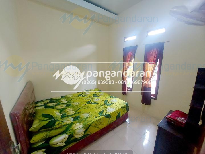  Tampilan kamar tidur neng madu homestay pangandaran